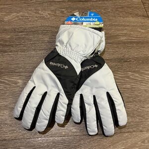 Columbia Gray and Black Women's Gloves Size Medium